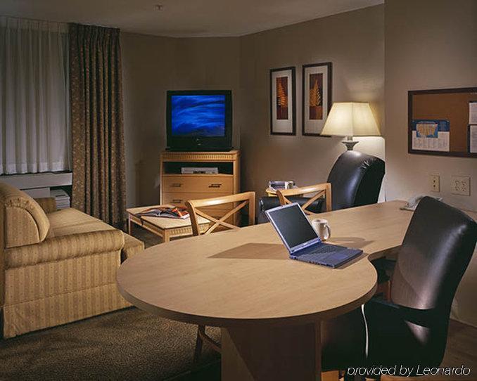 Candlewood Suites Indianapolis East By Ihg Chambre photo