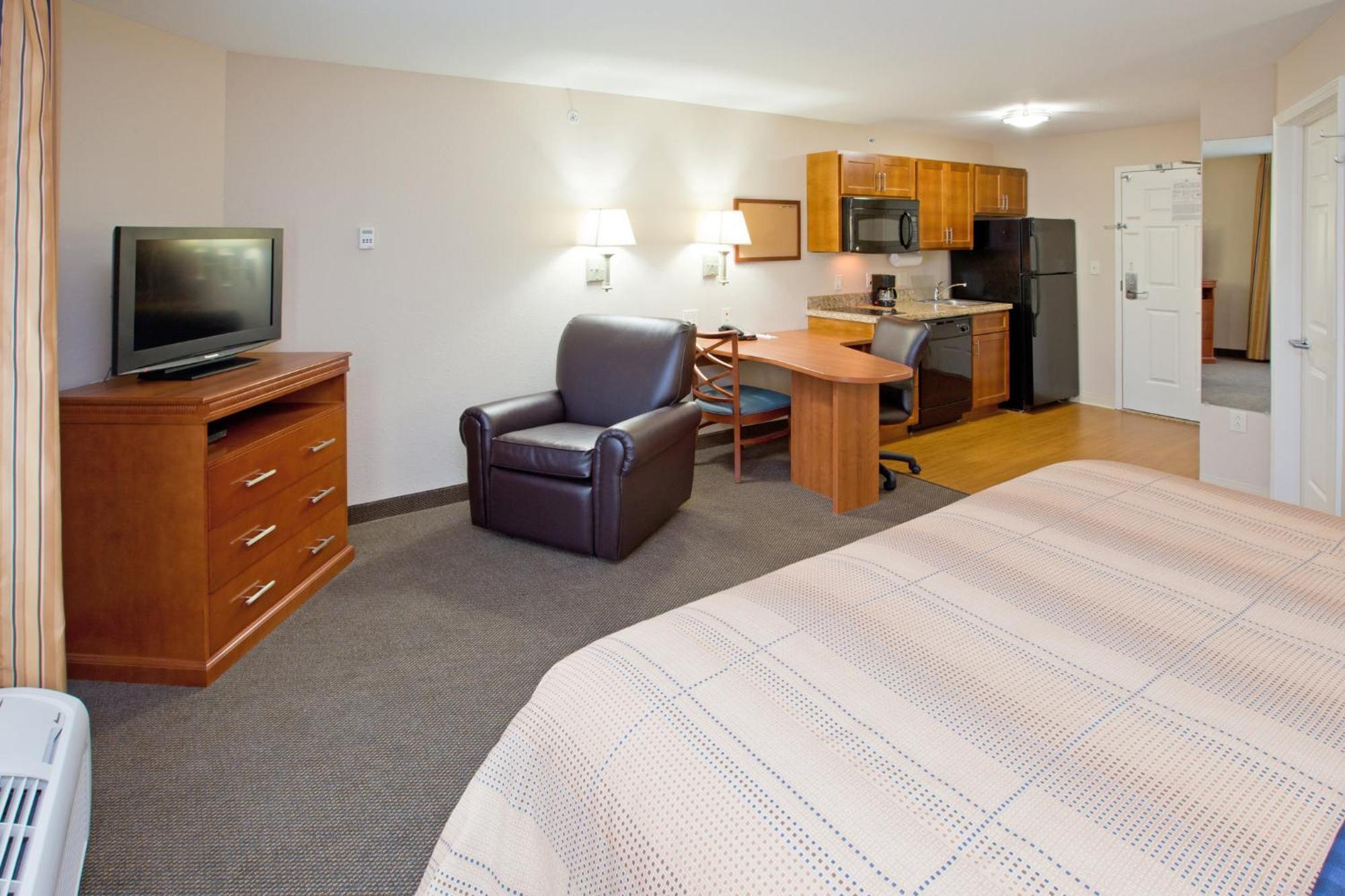 Candlewood Suites Indianapolis East By Ihg Extérieur photo