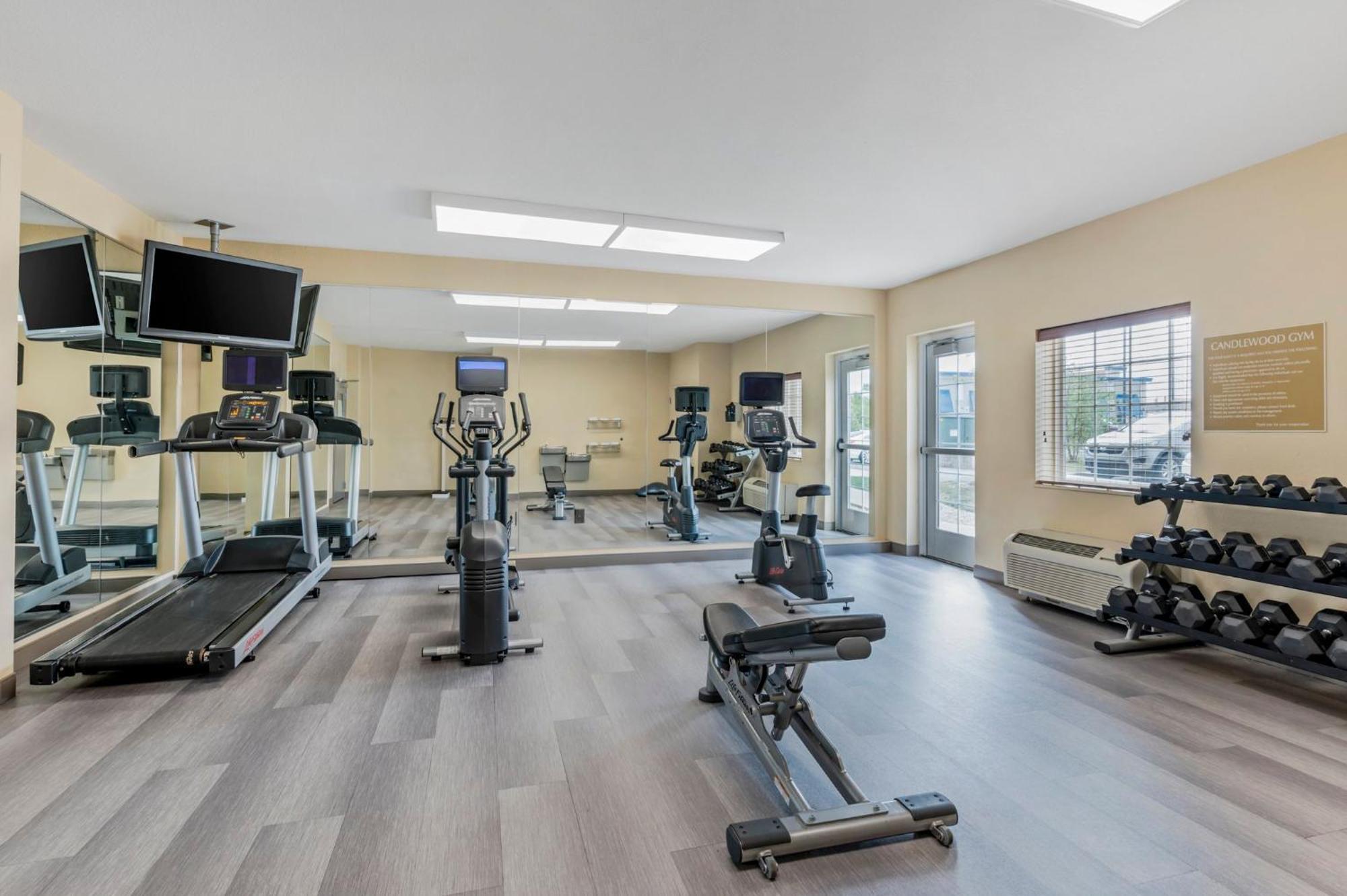 Candlewood Suites Indianapolis East By Ihg Extérieur photo